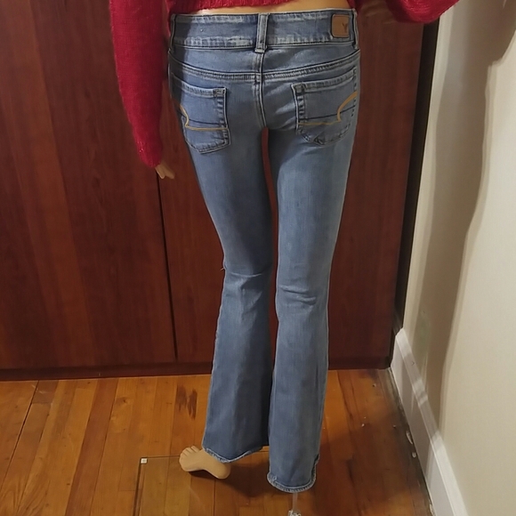 AEO Artist Stretch distressed jeans size 0 - Picture 2 of 6